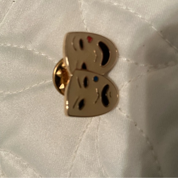 Burberry Gold and Cream enamel Drama Mask Brooch - Picture 2 of 3